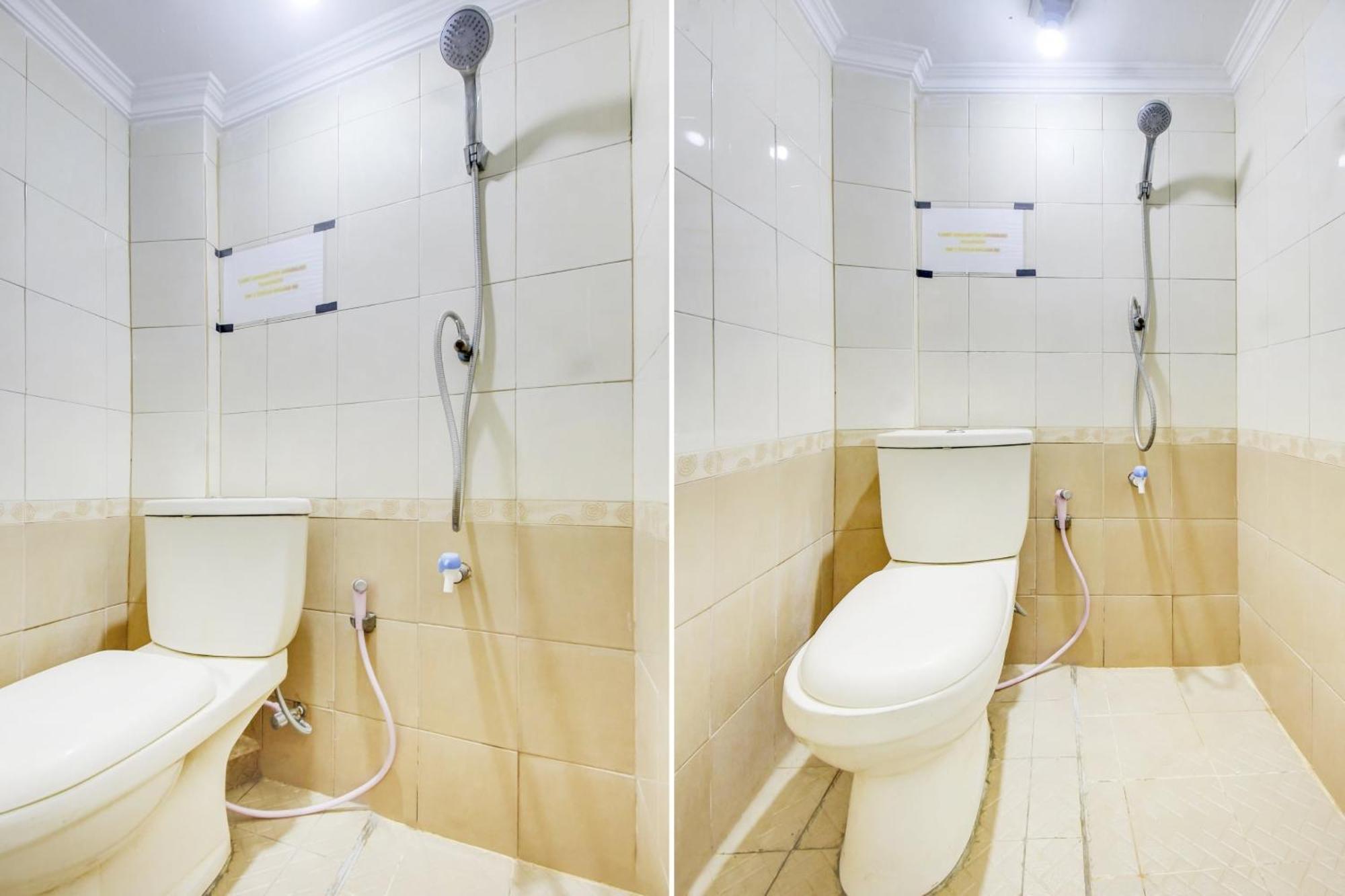 Oyo Life 3606 Kost Kartini Syariah Hotel Palembang